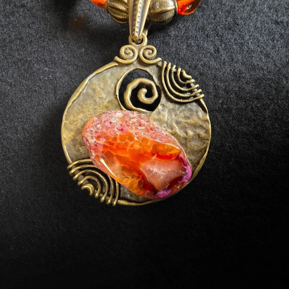 Bohemian‎ Druzy and Amber Stone Pendant Necklace Brass Tone Chain